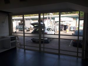 דלתות הזזה מאלומיניום פרופיל בלגי 7300 דלתות הזזה מאלומיניום פרופיל בלגי 7300