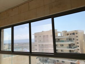 חלונות אלומיניום פרופיל 7000 חלונות אלומיניום פרופיל 7000